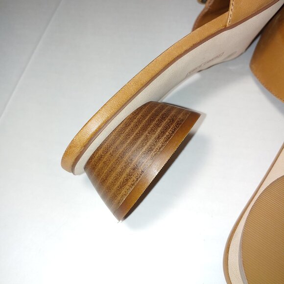Vince Camuto Ladea Slip On Leather Buckle Sandals Golden Walnut Brown Sz 8.5 - Picture 10 of 10